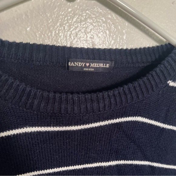 Brandy Melville Jessica Sweater Crewneck Navy White Stripes - Picture 10 of 11